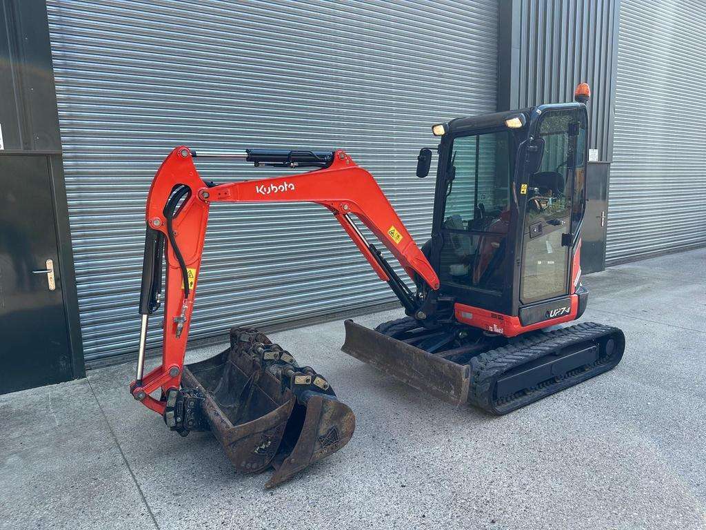 2020 Kubota U27 - Image 11
