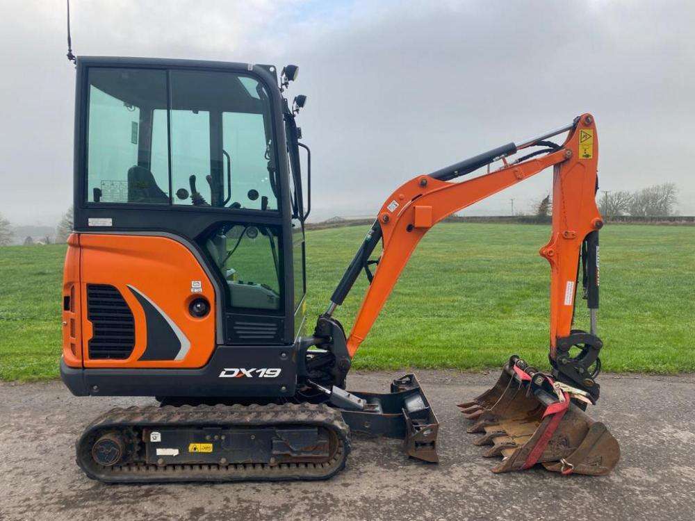 2020 Doosan DX19 - Image 6