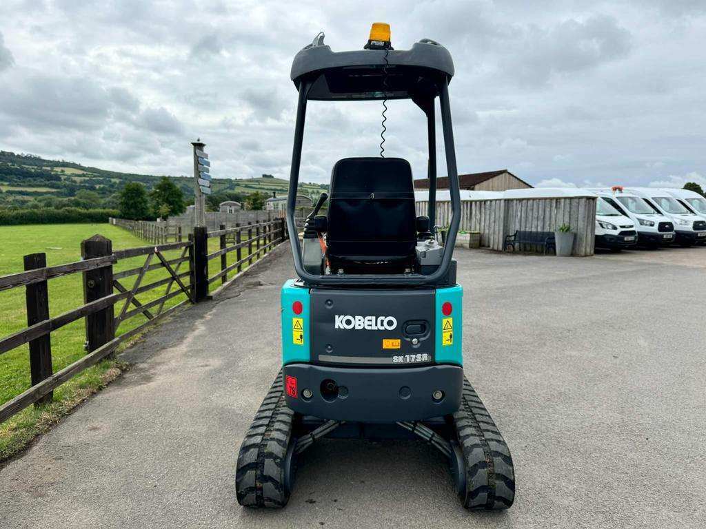 2018 Kobelco SK17STR3 - Image 11