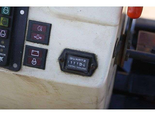 2016 Bobcat E10 - Image 10