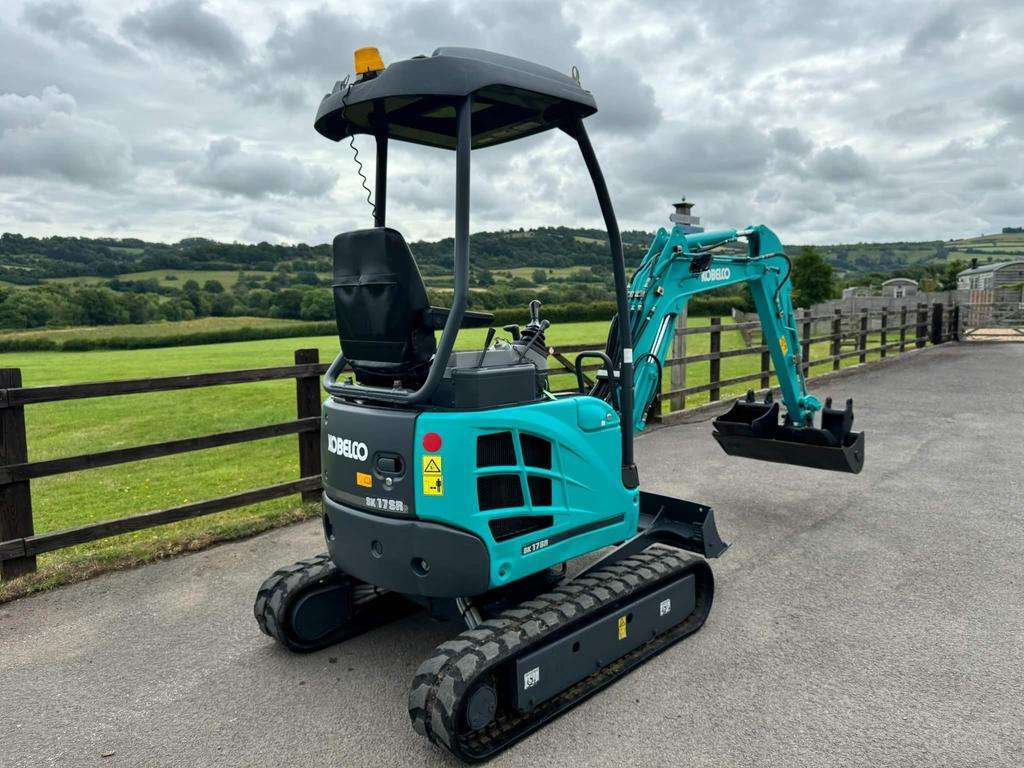 2018 Kobelco SK17STR3