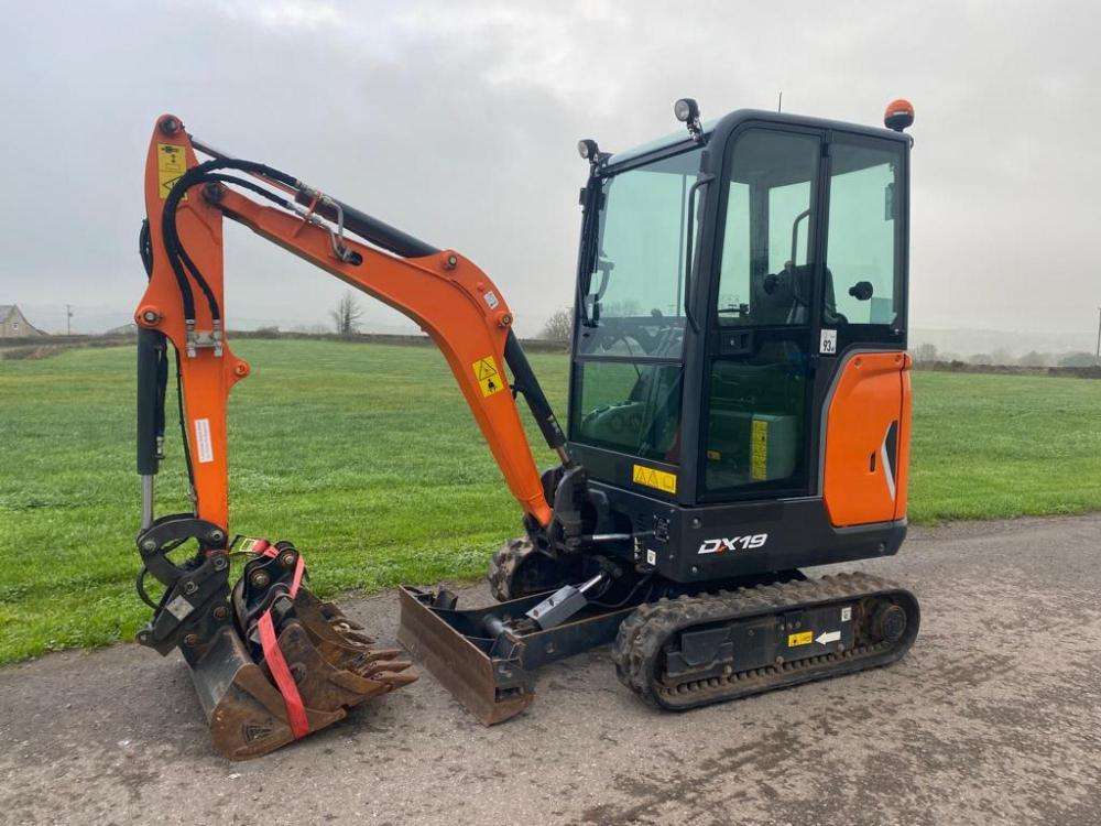 2020 Doosan DX19 - Image 17