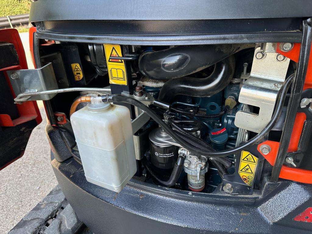 2020 Kubota U27 - Image 21
