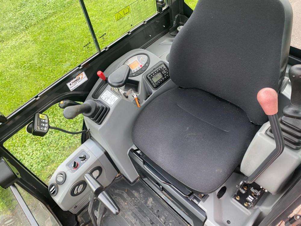 2020 Doosan DX19 - Image 21