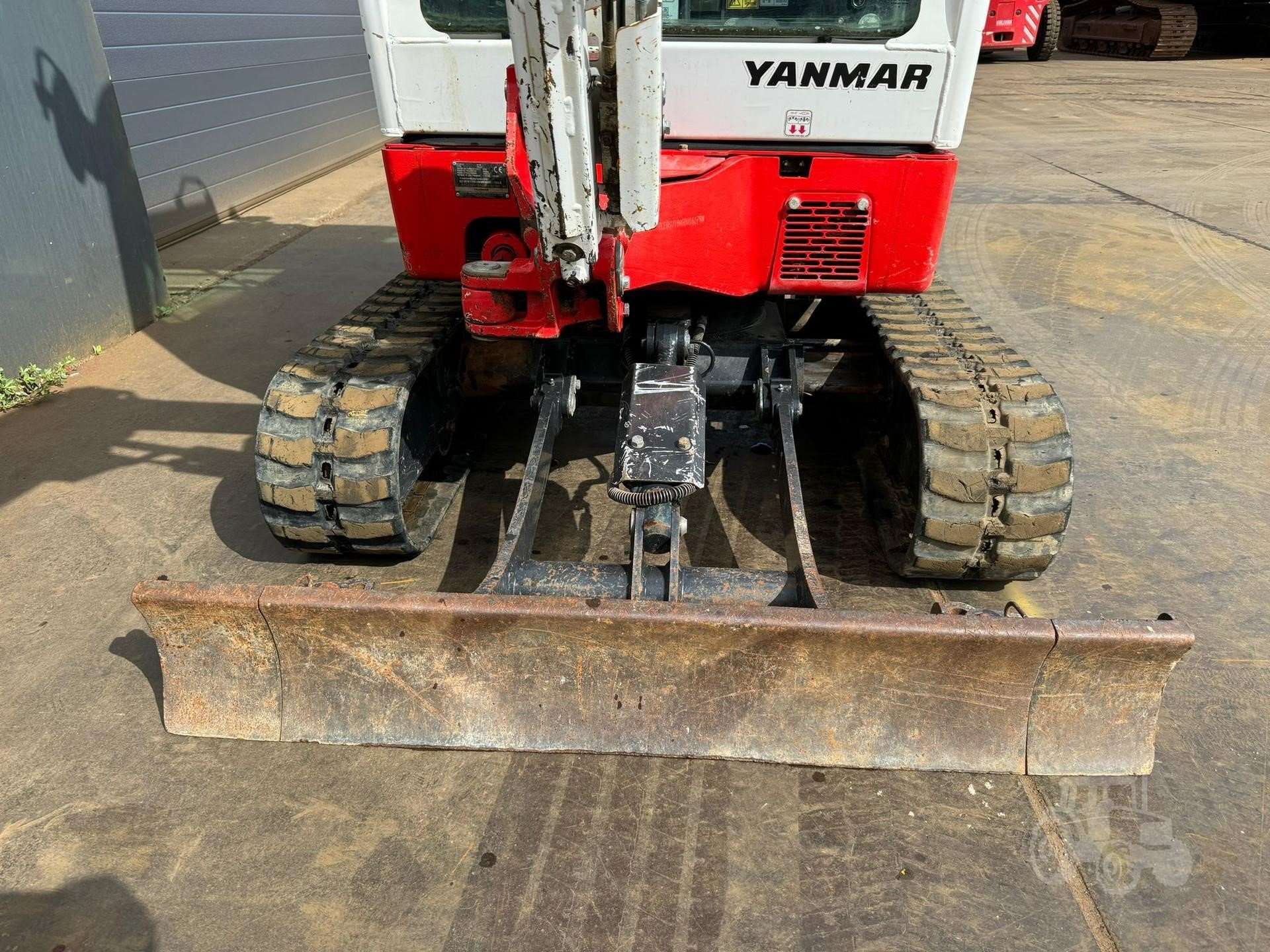 2016 YANMAR SV18X - Image 10