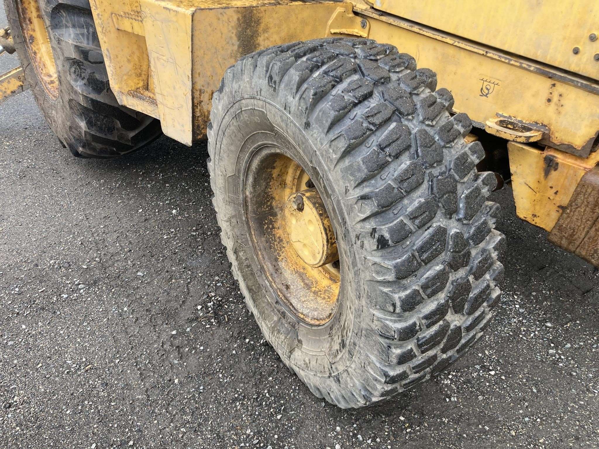 2002 DEERE 410G - Image 38