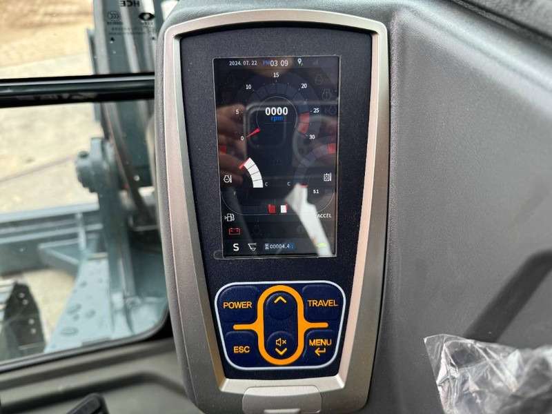 2024 Hyundai HX60 - Image 2