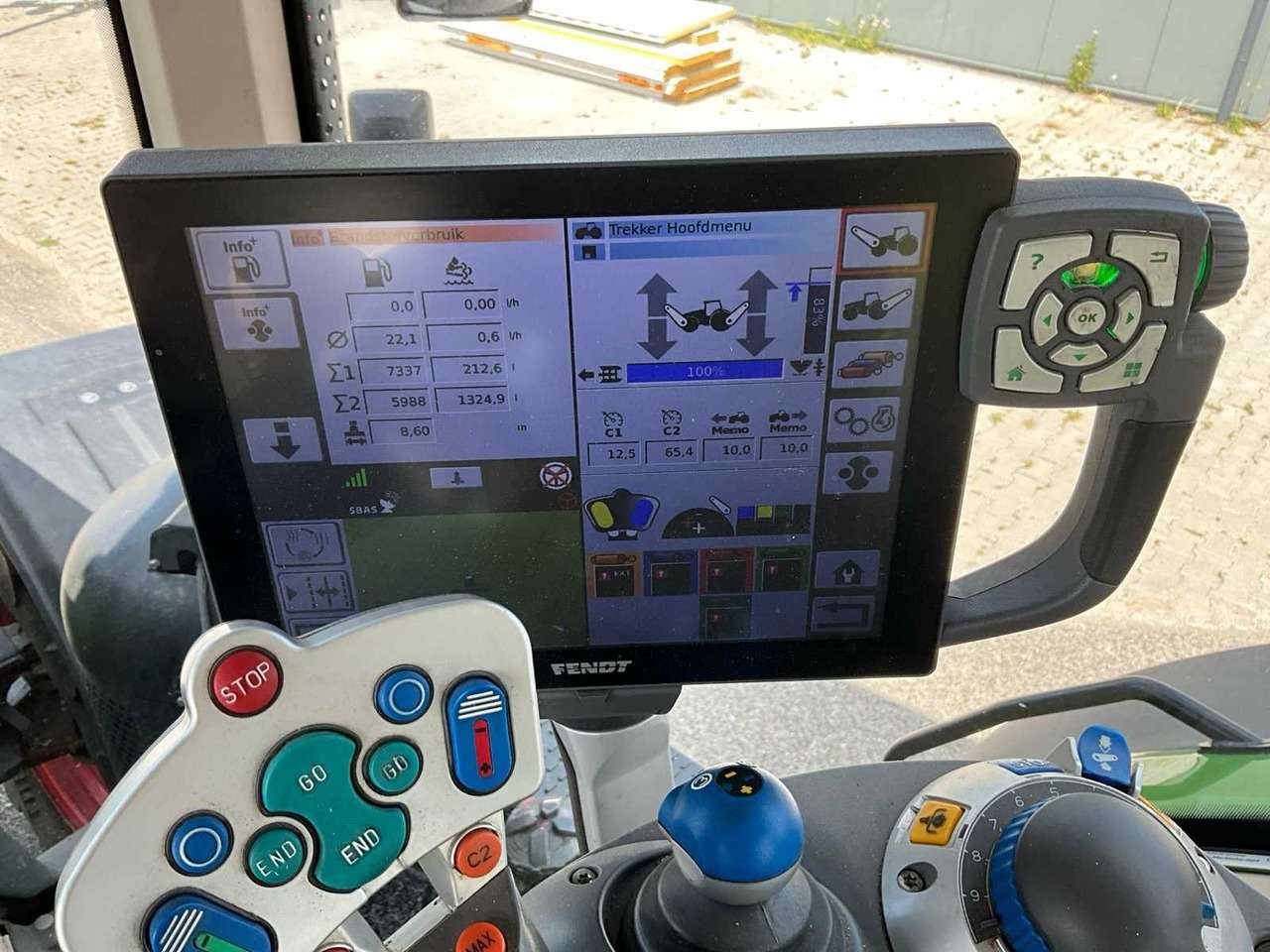 2020 Fendt 828 Vario S4 Farm Profi Plus tractor - Image 26