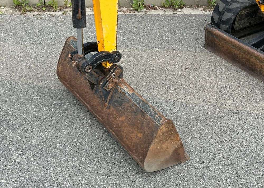 2012 JCB 8018 Mini excavator - Image 11