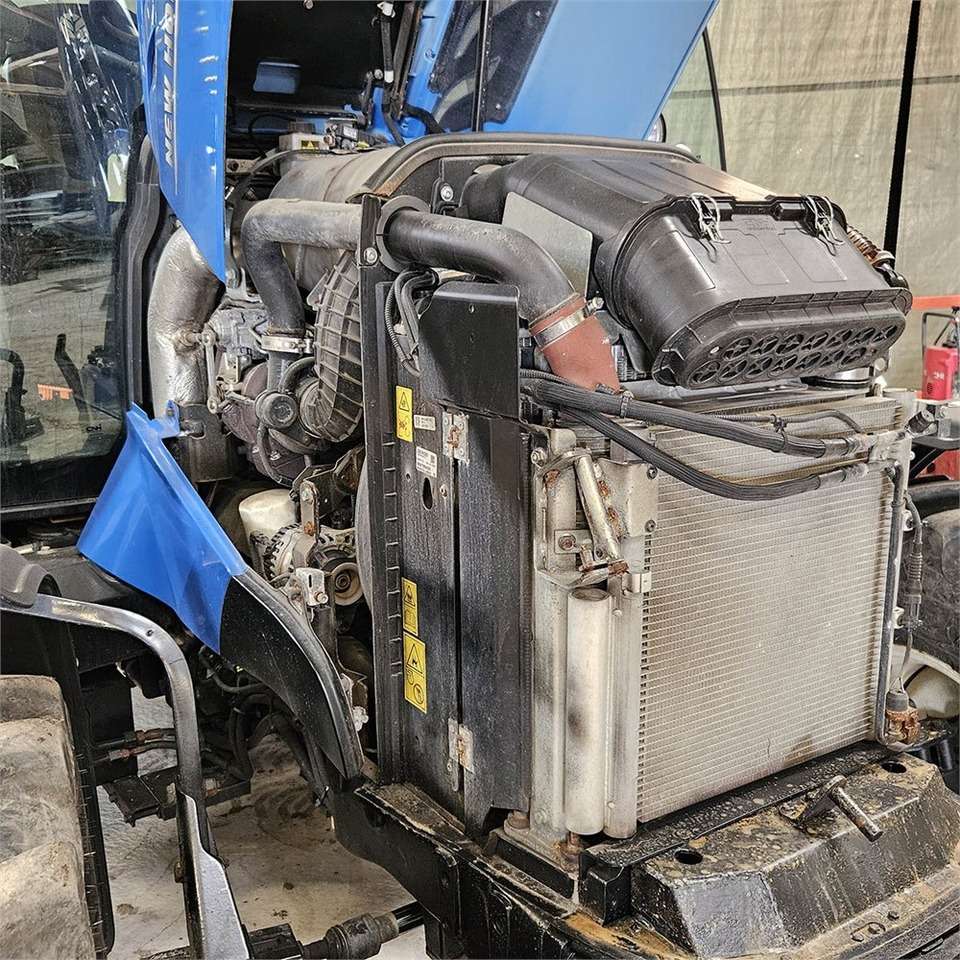 2021 New Holland T5.120DC Farm tractor - Image 11