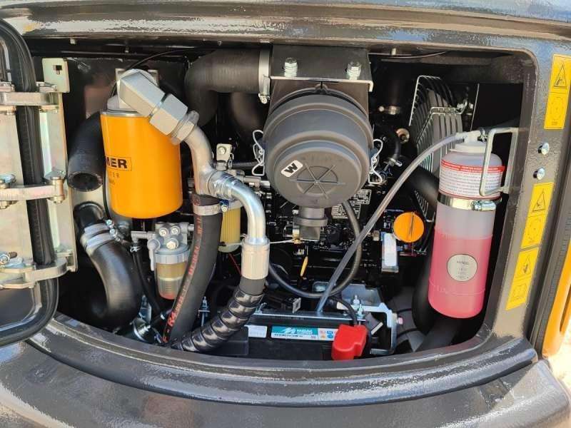 2022 Kato VXE HD 17 Mini excavator - Image 18