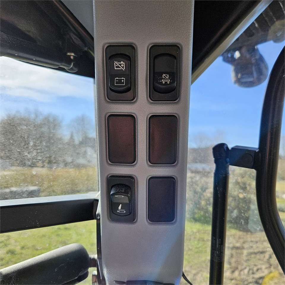 2021 New Holland T5.120DC Farm tractor - Image 18