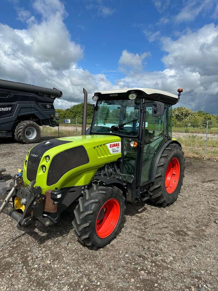 2016 Claas Nexos 210 VL 28 Farm tractor