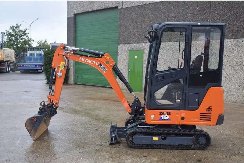 2022 Hitachi ZX19.6 CR Mini excavator - Image 18