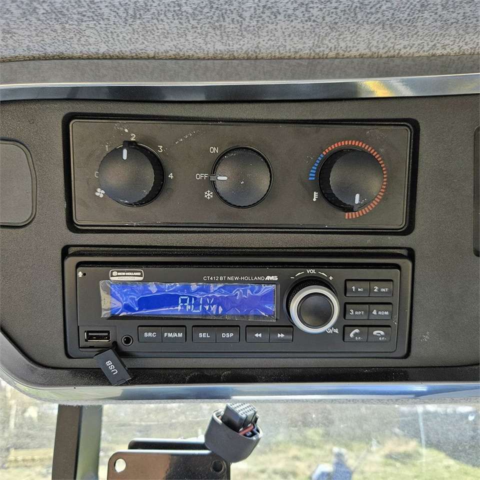 2021 New Holland T5.120DC Farm tractor - Image 19