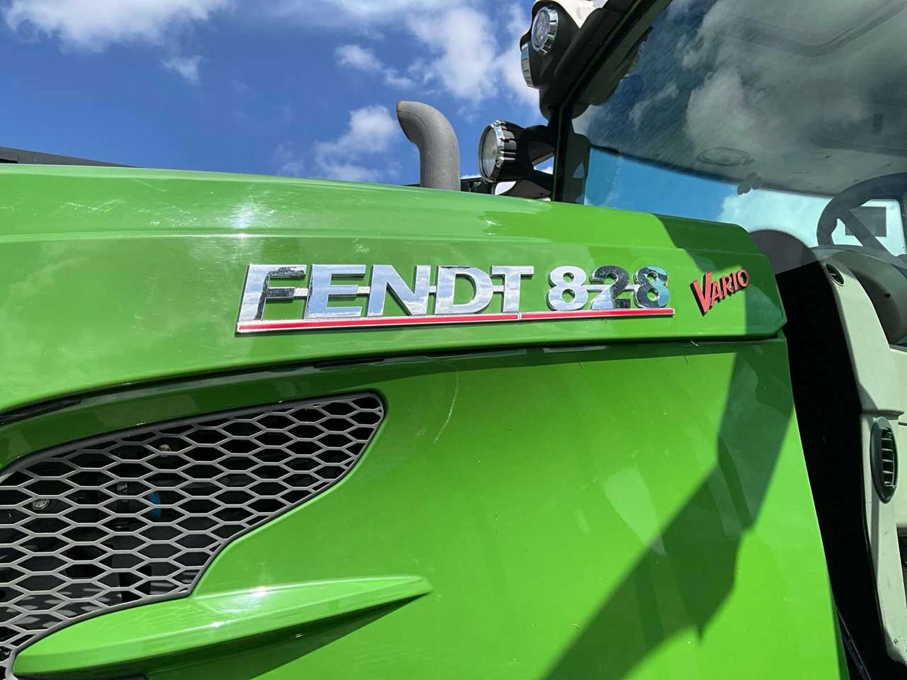 2020 Fendt 828 Vario S4 Farm Profi Plus tractor - Image 18