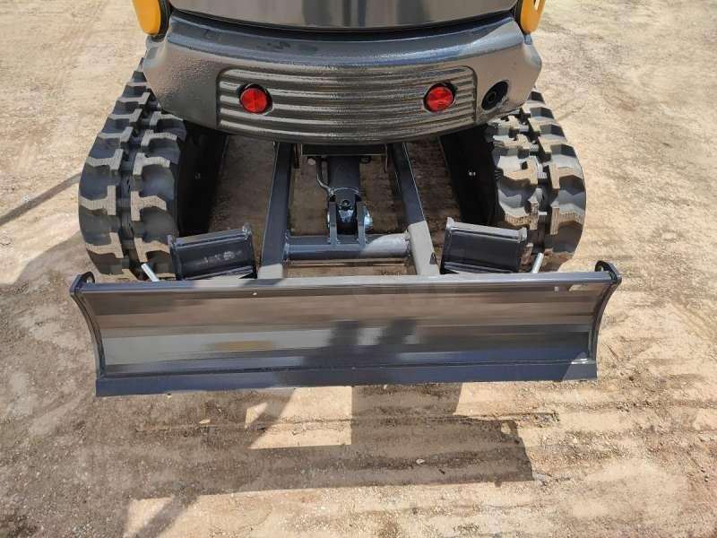 2022 Kato VXE HD 17 Mini excavator - Image 20