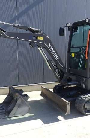 2022 Volvo ECR25D Mini excavator