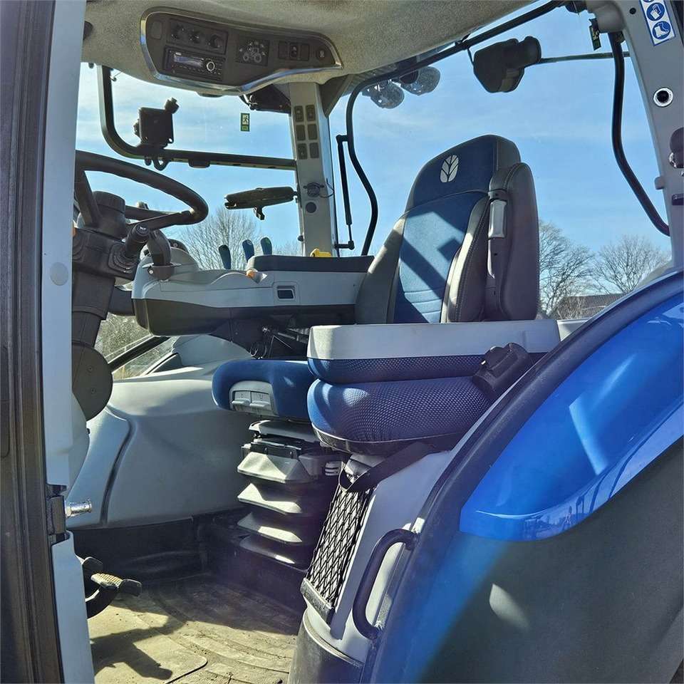 2021 New Holland T5.120DC Farm tractor - Image 31