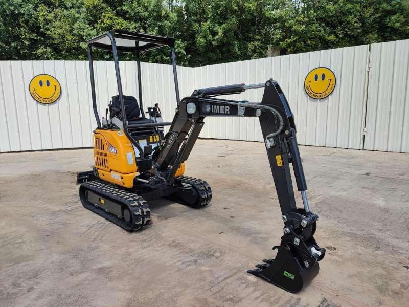 2022 Kato VXE HD 17 Mini excavator - Image 38