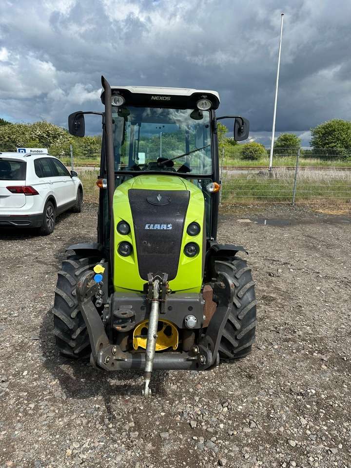 2016 Claas Nexos 210 VL 28 Farm tractor - Image 5
