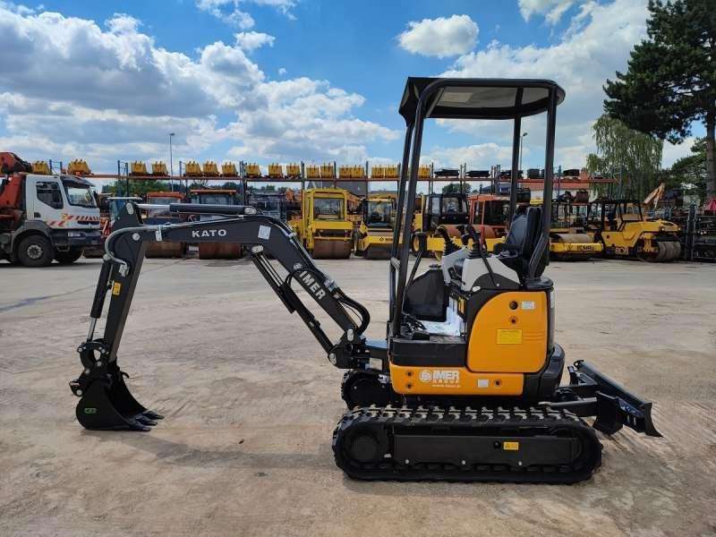 2022 Kato VXE HD 17 Mini excavator - Image 42