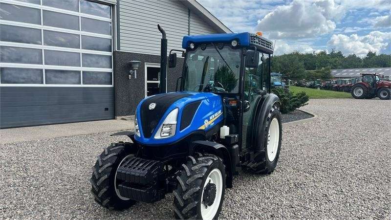 2018 New Holland T4.80 F Farm tractor