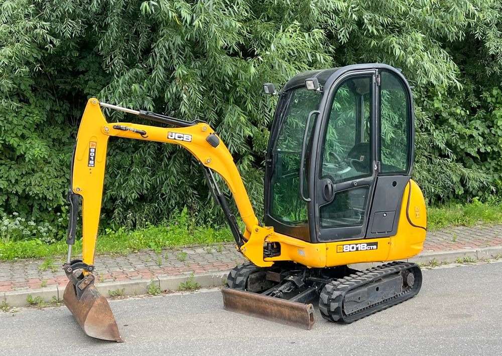 2012 JCB 8018 Mini excavator - Image 9