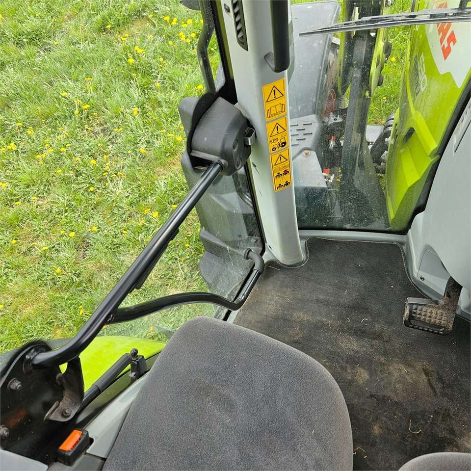 2022 Claas 530 Arion tractor - Image 23