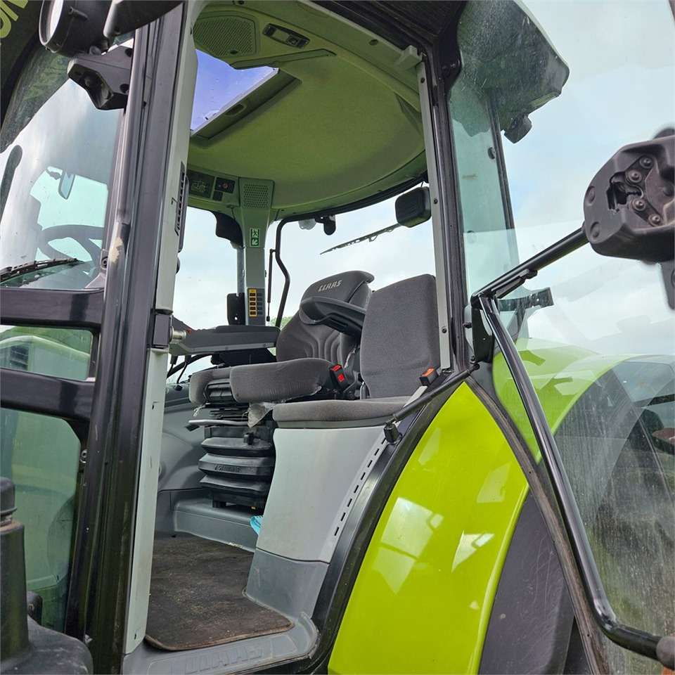 2022 Claas 530 Arion tractor - Image 27