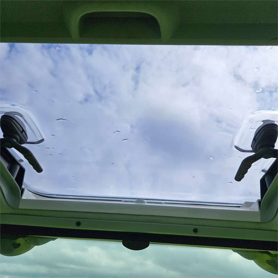 2022 Claas 530 Arion tractor - Image 10