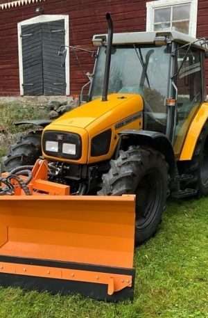 1999 Massey Ferguson 4225 Tractor with folding plough