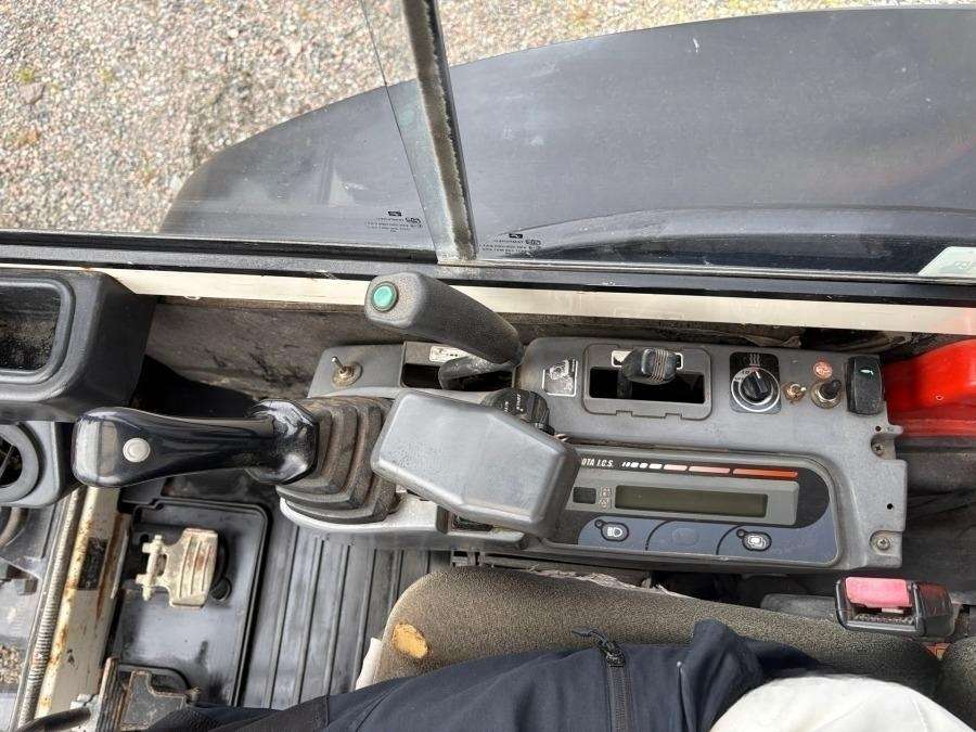 2010 Kubota KX61-3 Excavator - Image 17