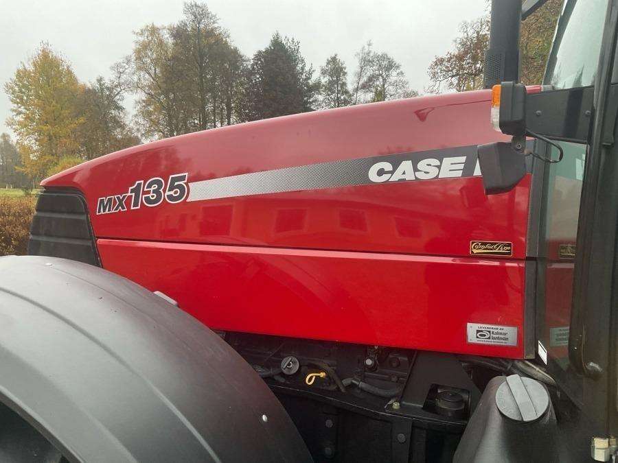 2002 Case IH Maxxum MX135 Tractor - Image 19