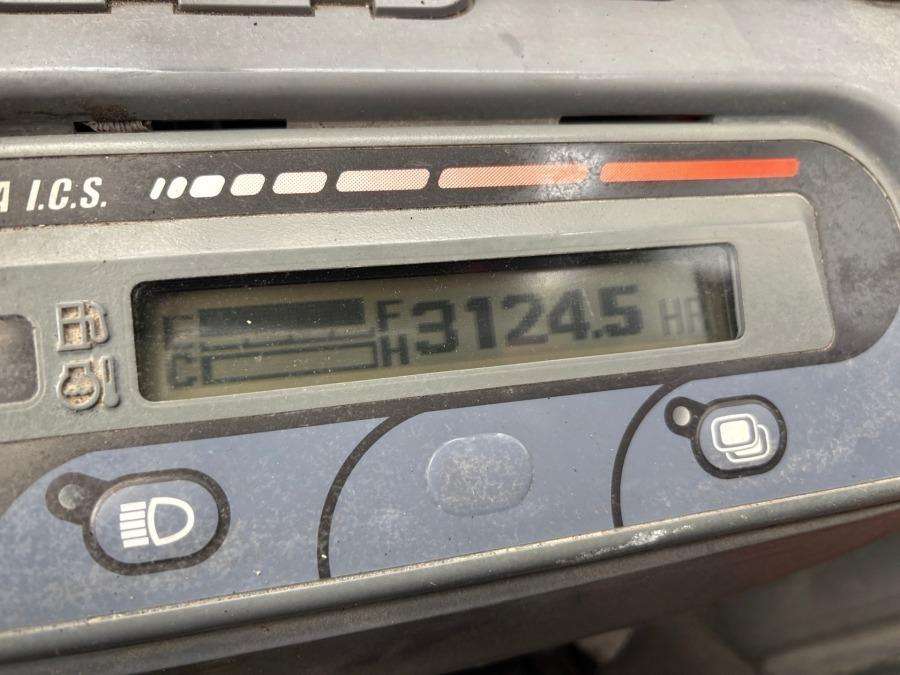 2010 Kubota KX61-3 Excavator - Image 22