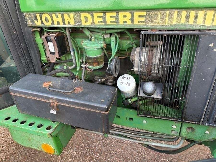 1987 John Deere 2450 Traktor - Image 23