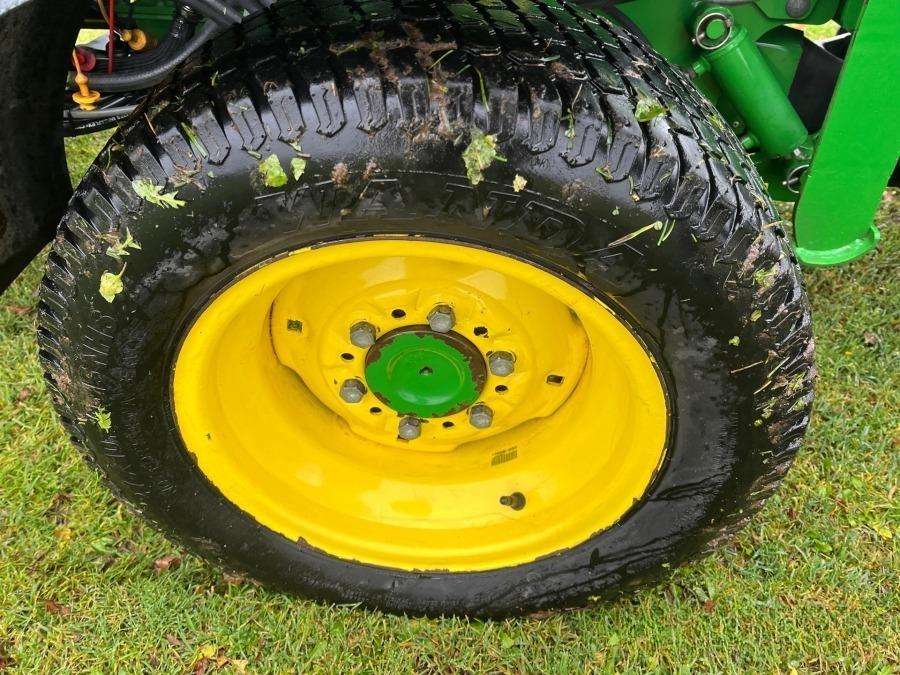 2016 John Deere 4066R tractor with loader and attachments - Image 22