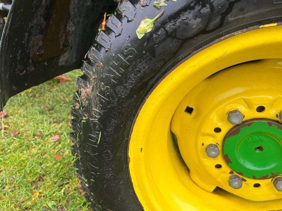 2016 John Deere 4066R tractor with loader and attachments - Image 24