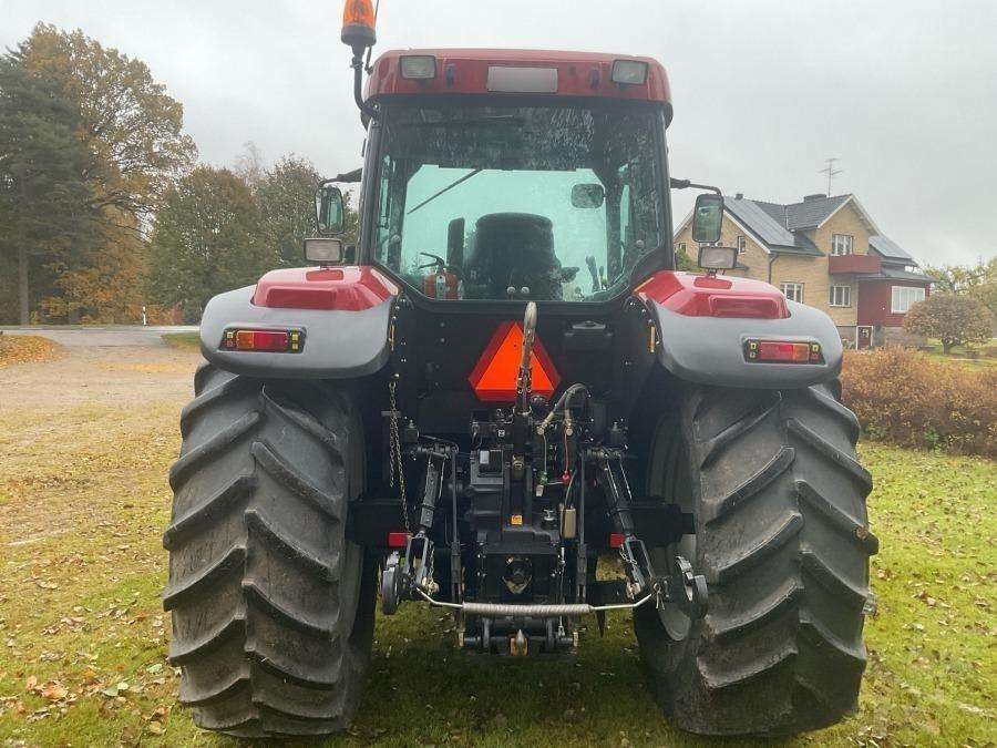 2002 Case IH Maxxum MX135 Tractor - Image 27