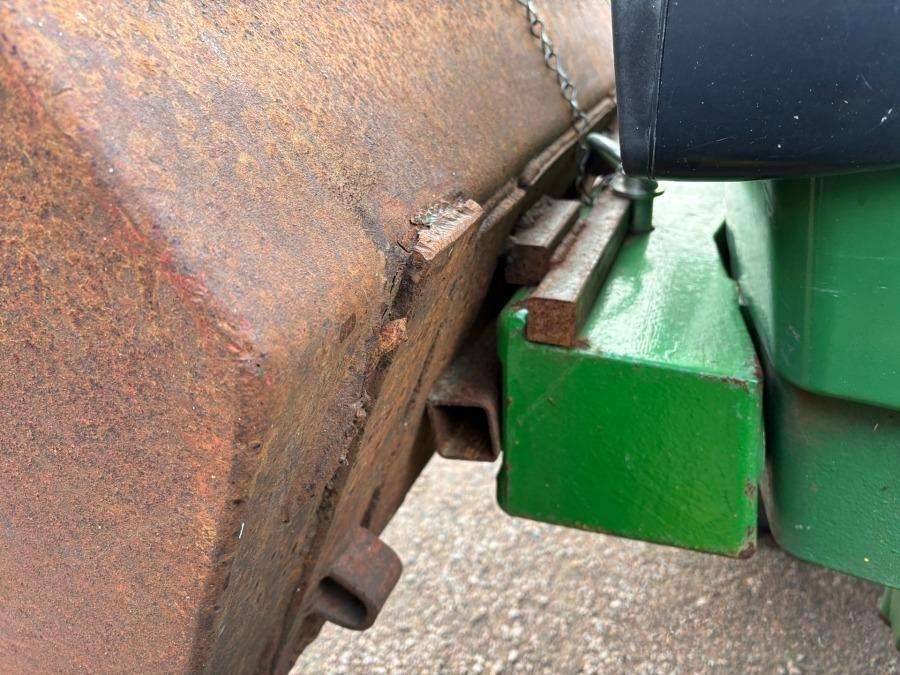 1987 John Deere 2450 Traktor - Image 33