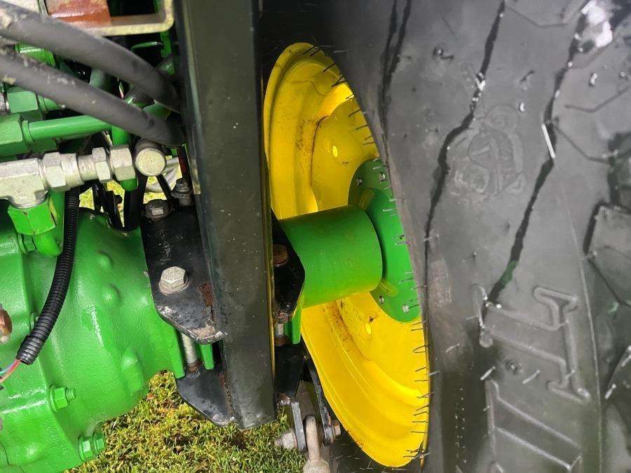 2016 John Deere 4066R tractor with loader and attachments - Image 37