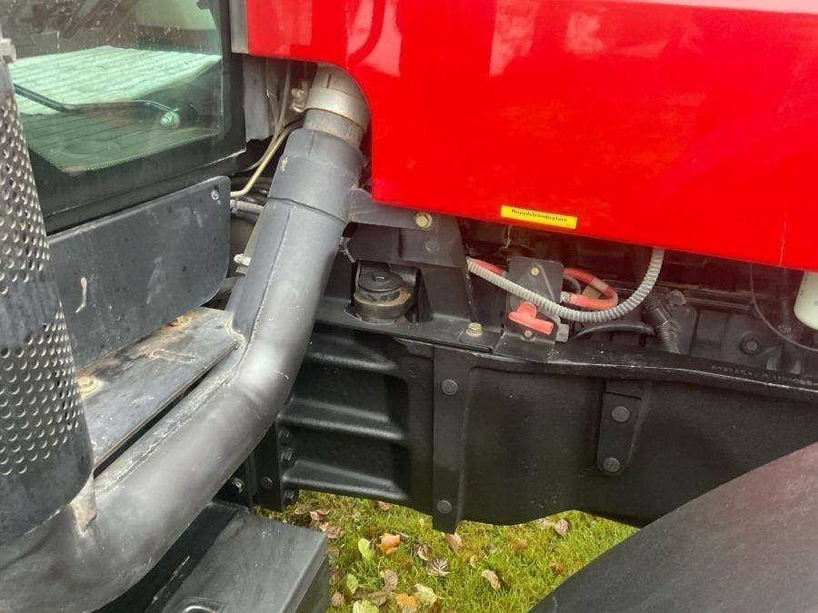 2002 Case IH Maxxum MX135 Tractor - Image 43