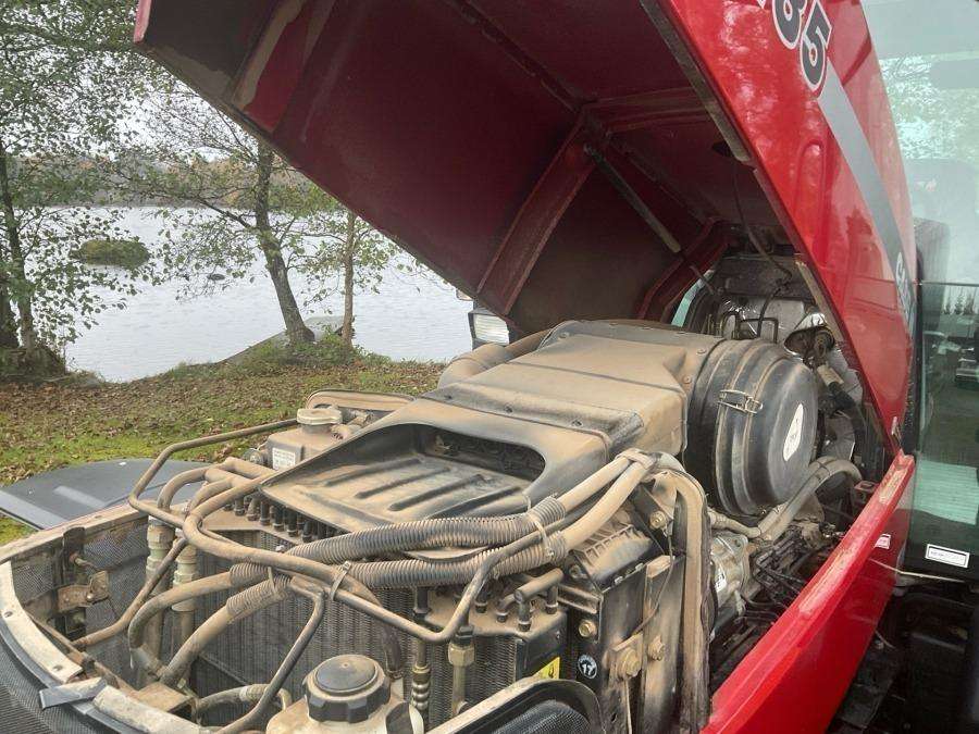 2002 Case IH Maxxum MX135 Tractor - Image 51