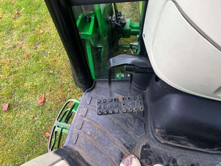 2016 John Deere 4066R tractor with loader and attachments - Image 55