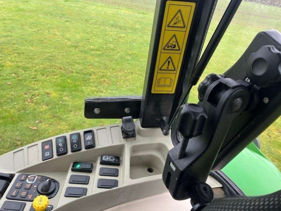 2016 John Deere 4066R tractor with loader and attachments - Image 61