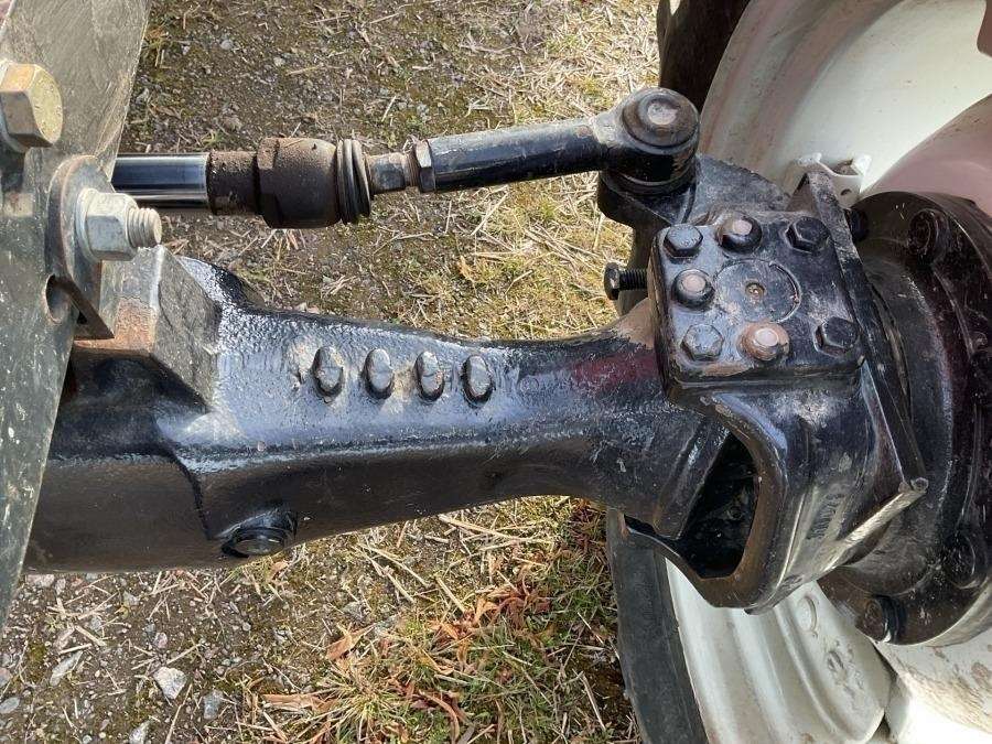 2001 Valtra 700-4 Tractor with loader - Image 67