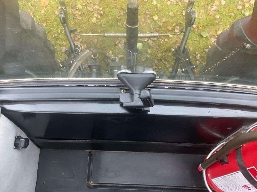 2002 Case IH Maxxum MX135 Tractor - Image 72