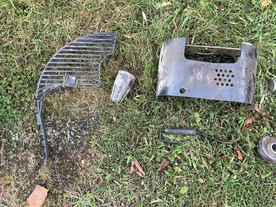 2001 Valtra 700-4 Tractor with loader - Image 74