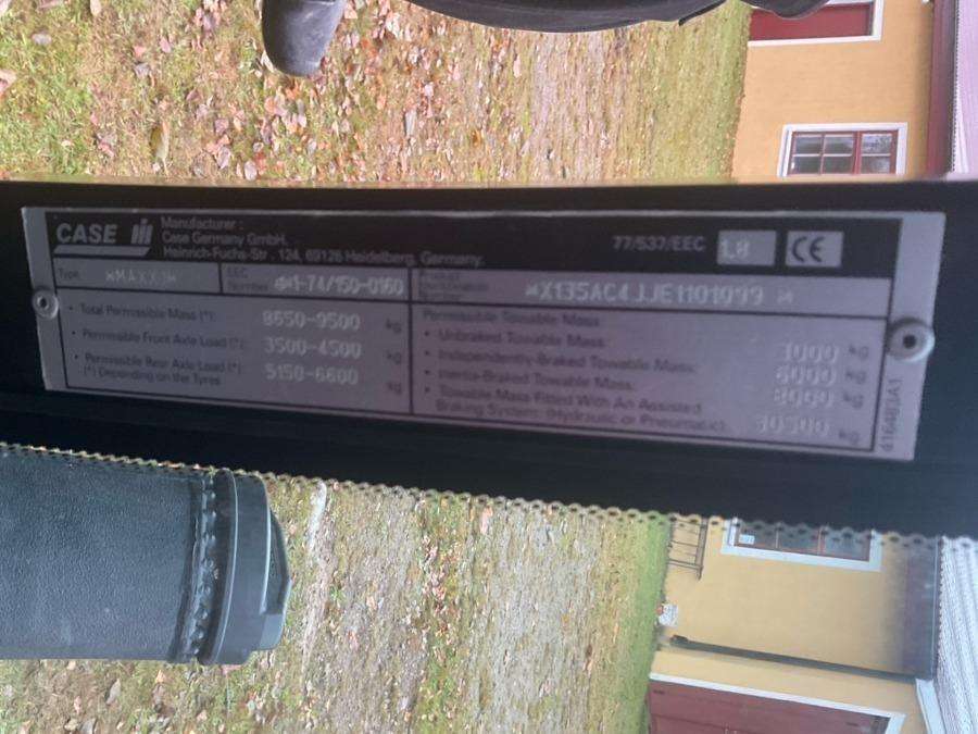 2002 Case IH Maxxum MX135 Tractor - Image 77