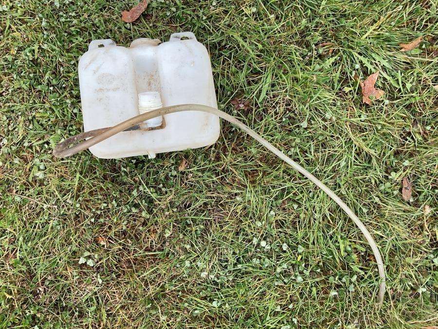 2001 Valtra 700-4 Tractor with loader - Image 77